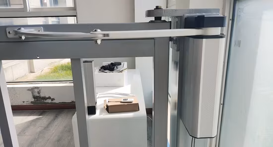 Abridor automático de porta giratória com controle remoto